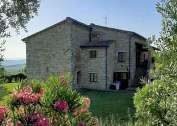 Facciata - Rustico strada Provinciale del Commercio, 129, Casciana Terme Lari - foto 27