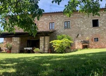 Facciata - Rustico strada Provinciale del Commercio, 129, Casciana Terme Lari - foto 33