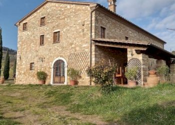 Facciata - Rustico strada Provinciale del Commercio, 129, Casciana Terme Lari - foto 35