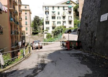 STRADA PRIVATA - Trilocale via Vittorio Battaglini 31, Genova (zona Sampierdarena) - foto 29