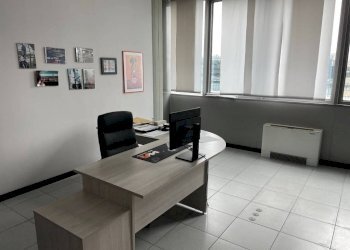 Stanza arredata - Ufficio corso Unione Sovietica, 612/15, Torino (zona Mirafiori Sud) - foto 3