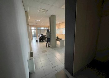 Interno non residenziale - Ufficio corso Unione Sovietica, 612/15, Torino (zona Mirafiori Sud) - foto 8