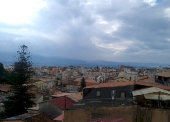 20181003_112114.jpg - Rustico Via Maggiordomo, Lamezia Terme - foto 2