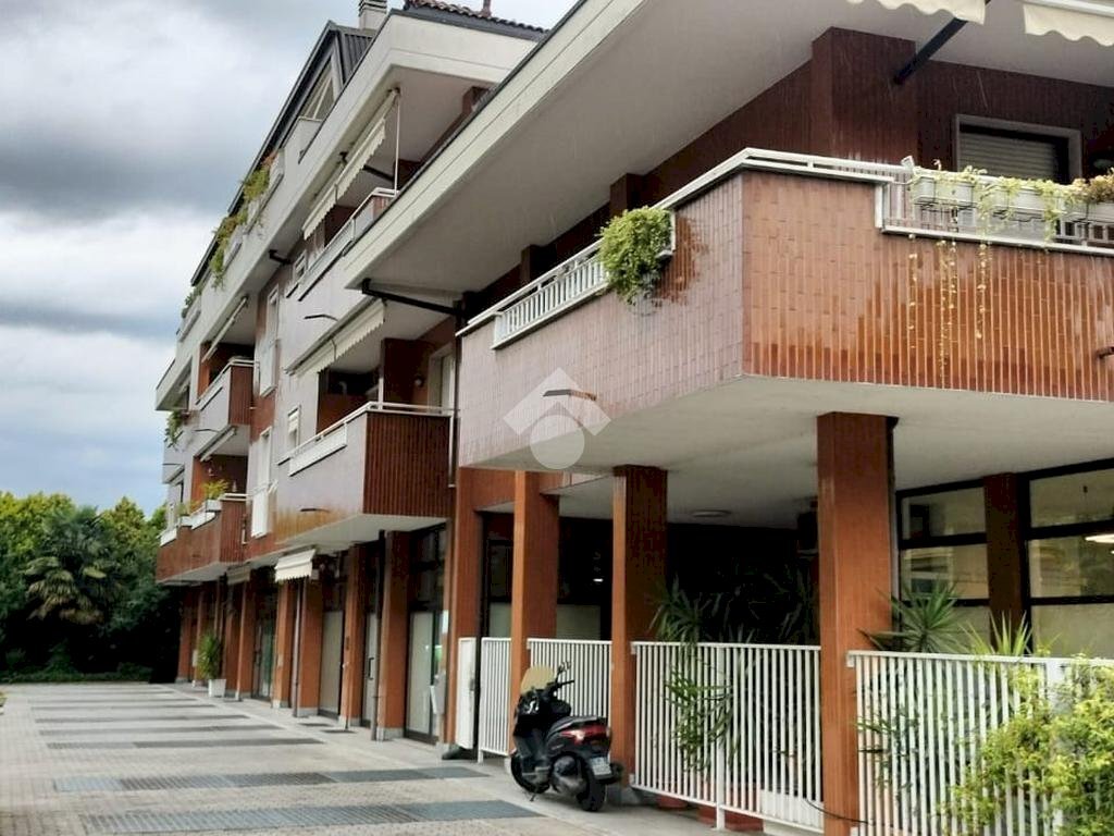 Negozio Negozio Via Panzeri, Settimo Milanese - foto 3