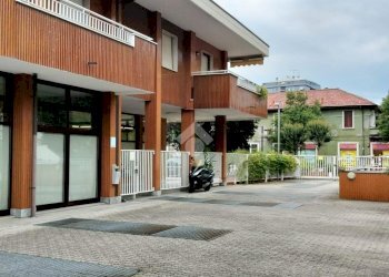Shop Negozio Via Panzeri, Settimo Milanese - photo 1