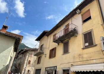 Facciata - Bilocale via Vittorio Emanuele I I, 14, Serina - foto 13
