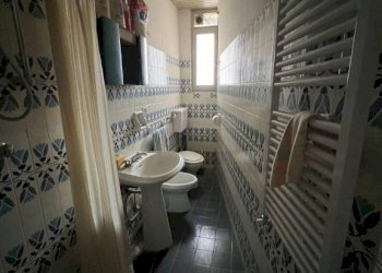 Bagno - Bilocale via Vittorio Emanuele I I, 14, Serina - foto 21