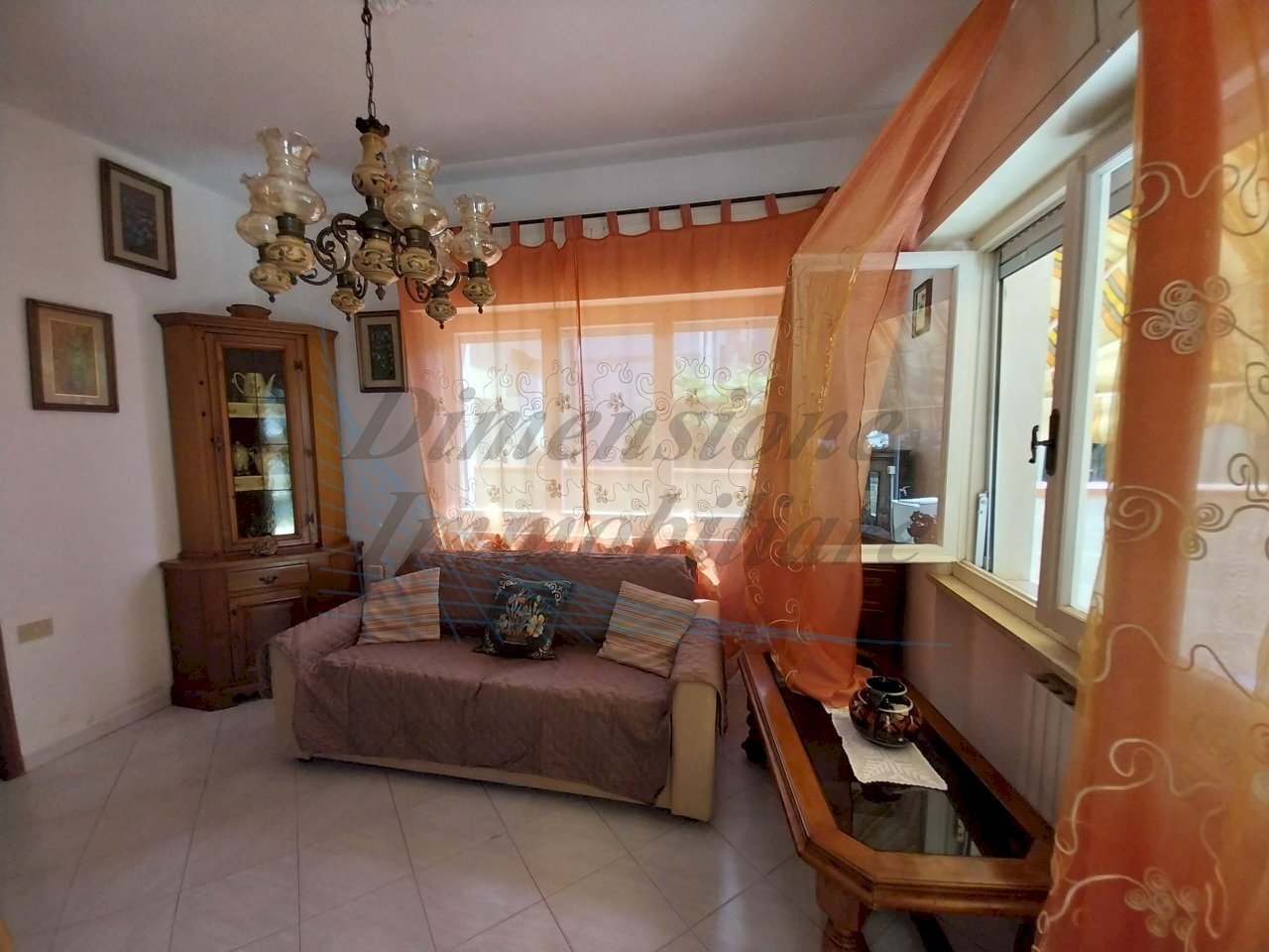 Soggiorno.jpg - Appartamento Via Imma Bandiera, Rosignano Marittimo - foto 3