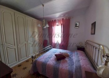 Camera matrimoniale 2.jpg - Appartamento Via Imma Bandiera, Rosignano Marittimo - foto 4