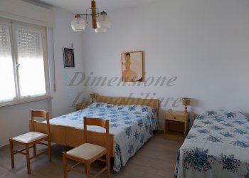 Camera matrimoniale.jpg - Bilocale Via Imma Bandiera, Rosignano Marittimo - foto 3