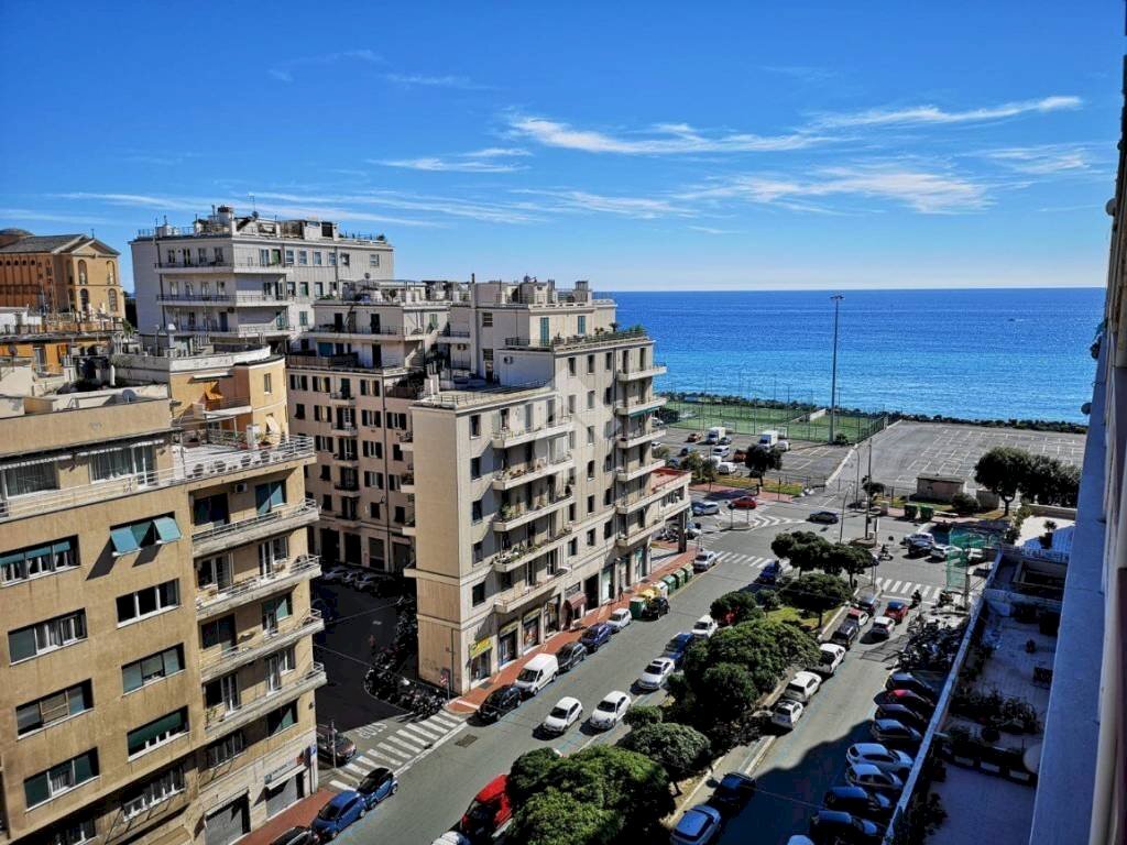 IMG_4093.JPG - Apartment Via Alessandro Rimassa, Genova - photo 1