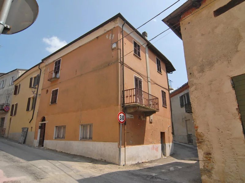 Independent house Murazzano - photo 1