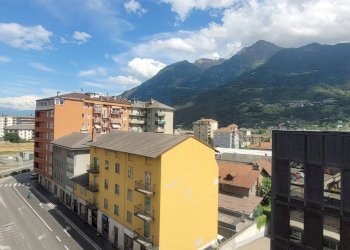 Appartamento via Chambéry, Aosta - foto 9