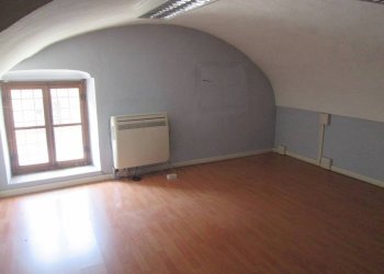 Negozio via San Francesco d'Assisi, 18, Villafranca Piemonte - foto 13