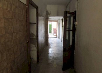 Negozio via San Francesco d'Assisi, 18, Villafranca Piemonte - foto 19