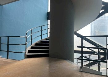 Interno palazzo - Ufficio traversa di Via Nuova del Campo, Napoli - foto 20