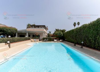 RIC06143.jpg - Villa Siracusa - foto 1