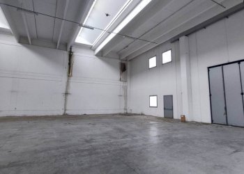 IMG_20240111_104637.jpg - Capannone via del Commercio 7, Castelplanio - foto 6