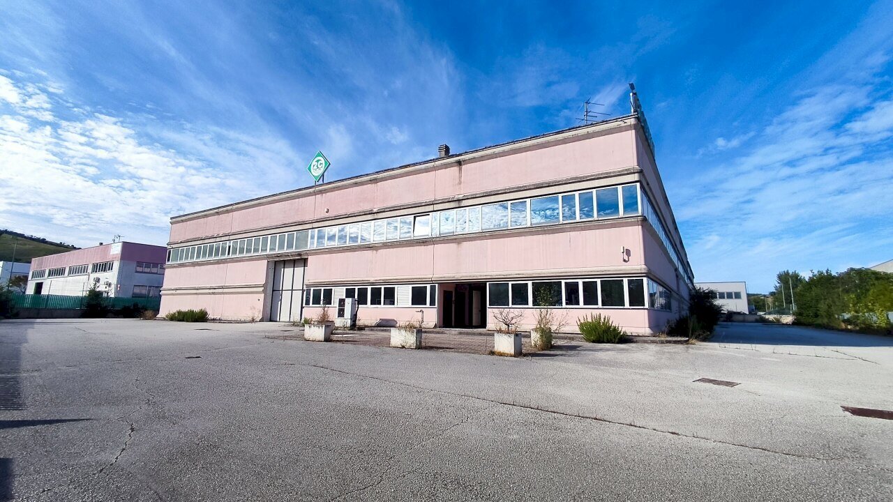 4267104 FOTO 08.jpg - Capannone via dell'industria 5-7, Castelplanio - foto 2