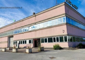 150644.jpg - Capannone via dell'industria 5-7, Castelplanio - foto 1