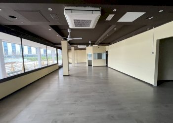 IMG_1269.JPG - Locale Commerciale Reggio nell'Emilia - foto 4