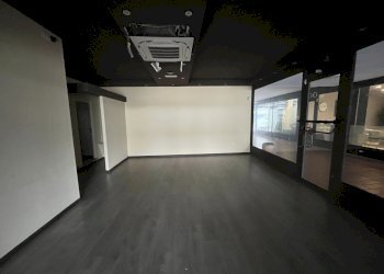 IMG_1270.JPG - Locale Commerciale Reggio nell'Emilia - foto 5