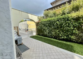 IMG_5435 2.jpg - Portion of a house Seravezza - photo 3