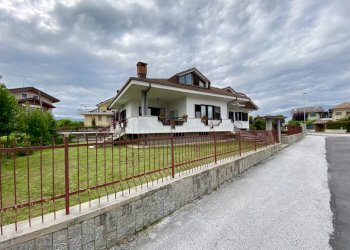 Villa Borgo San Dalmazzo, Via Perosa, Borgo San Dalmazzo - foto 5