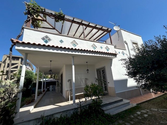 1.jpg - Villa Via Maurizio Moris 14, Guidonia Montecelio - foto 1