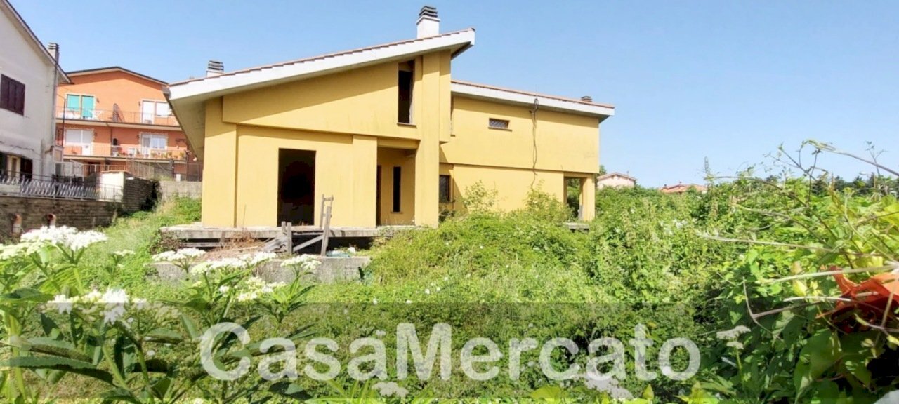 2est.jpg - Villa Via Monte Pennolo, Rocca di Papa - foto 1