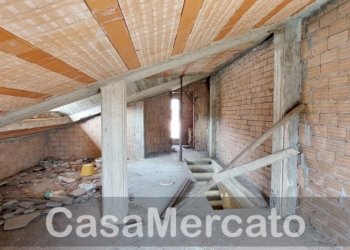 mand4.jpg - Villa Via Monte Pennolo, Rocca di Papa - foto 9