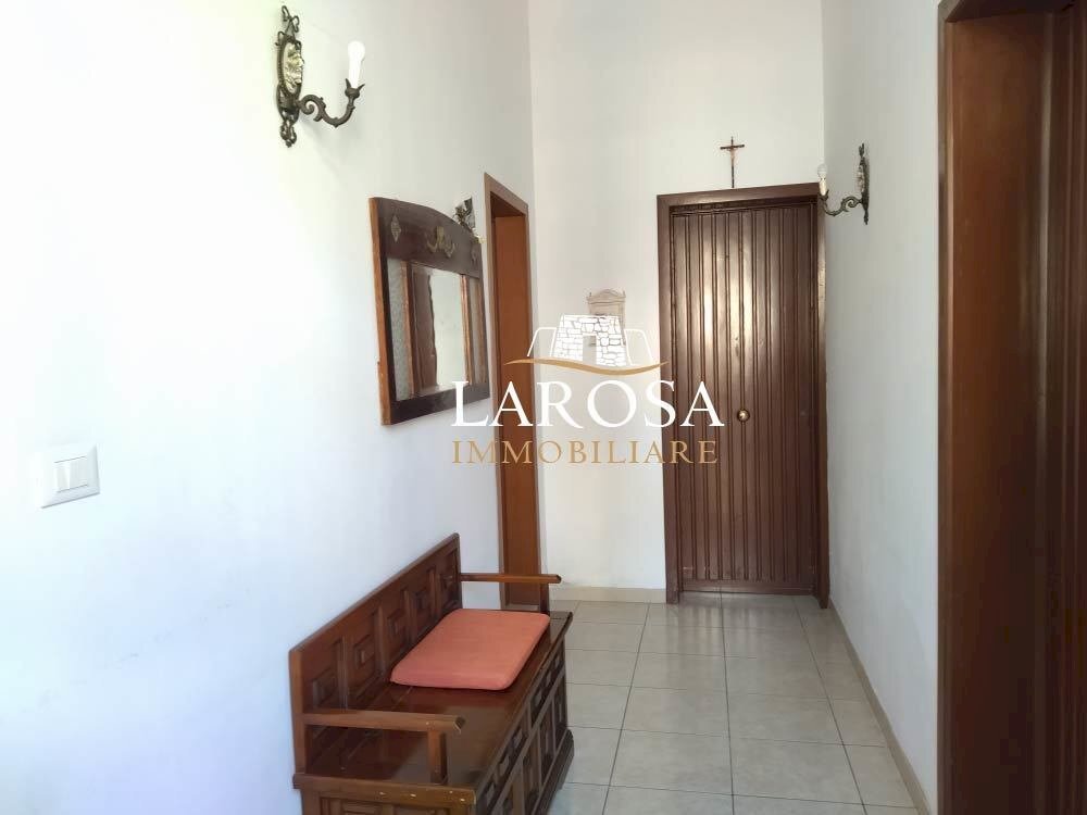 2.jpg - Independent house Vernole - photo 2