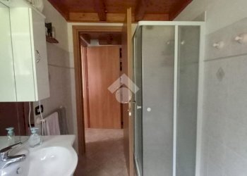 Semi-detached house Via Prato, Ne - photo 12