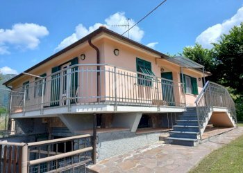 Semi-detached house Via Prato, Ne - photo 1