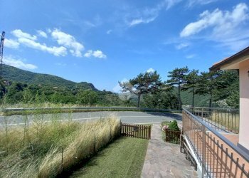 Semi-detached house Via Prato, Ne - photo 16
