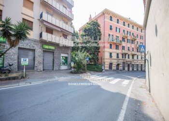 1 - Bilocale corso Luigi Andrea Martinetti, Genova (zona Sampierdarena) - foto 2