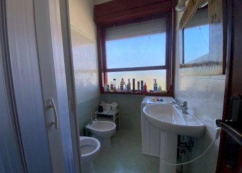 Bagno - Three-room apartment via Capri, 2, Anzio - photo 30
