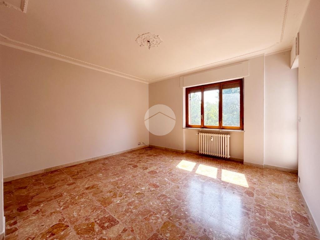 Four-room apartment Via Torino, Ivrea - photo 3