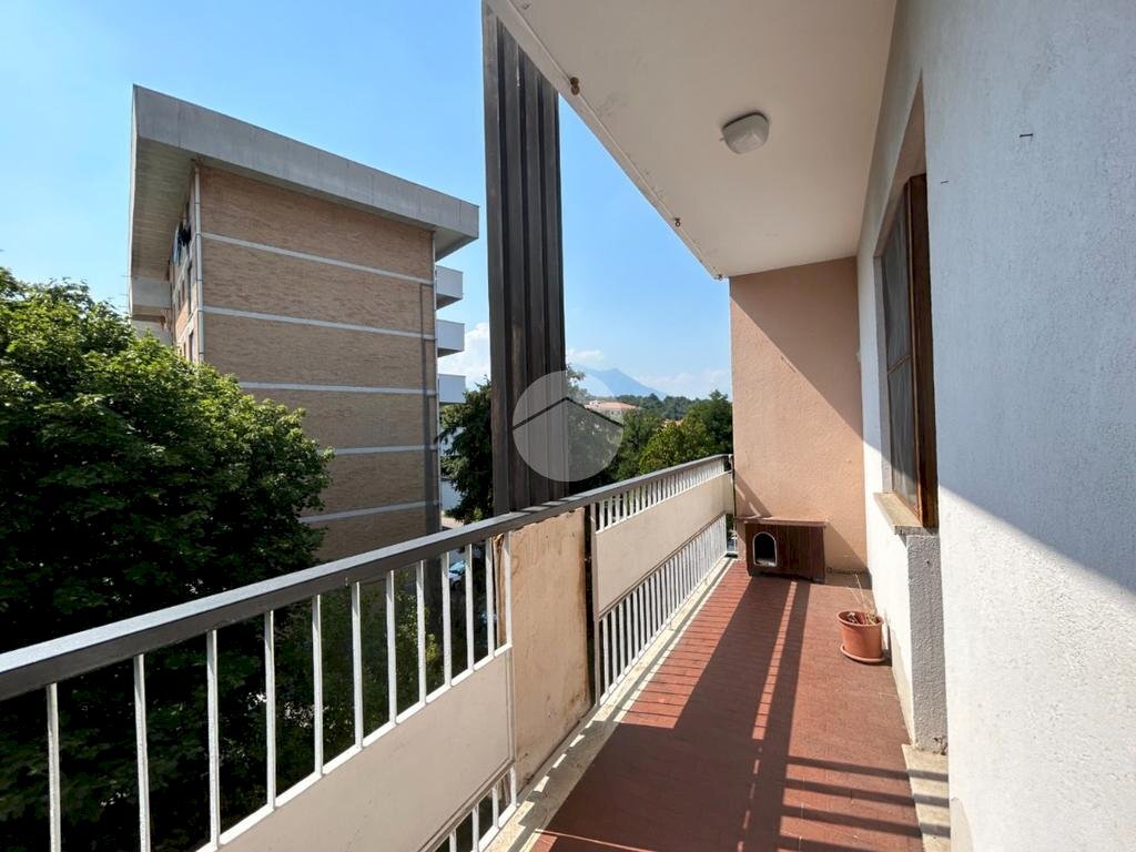 Four-room apartment Via Torino, Ivrea - photo 1