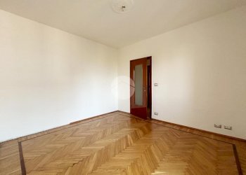 Four-room apartment Via Torino, Ivrea - photo 13