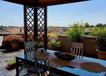 Attic via Ai Campi, Cogliate - photo 2