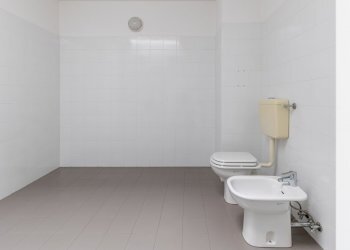 Imm. Castelmaggiore Via Colombo 77-28.jpg - Ufficio Via Cristoforo Colombo 77/9, Bologna - foto 28