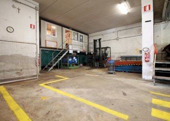 laboratorio piano seminterrato - Locale Commerciale Via Valletta 1, Crespadoro - foto 7