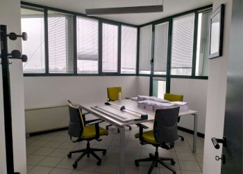 Ufficio Modena (zona Villaggio Giardino) - foto 1