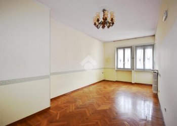 Quadrilocale Corso Massimo D'Azeglio, Ivrea - foto 1