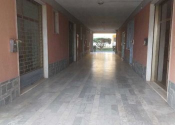 a92fb618-9f3d-4d83-b3a4-fb91e8a55f58.JPG - Locale Commerciale Via Aglione 3, Castelnuovo Magra - foto 5