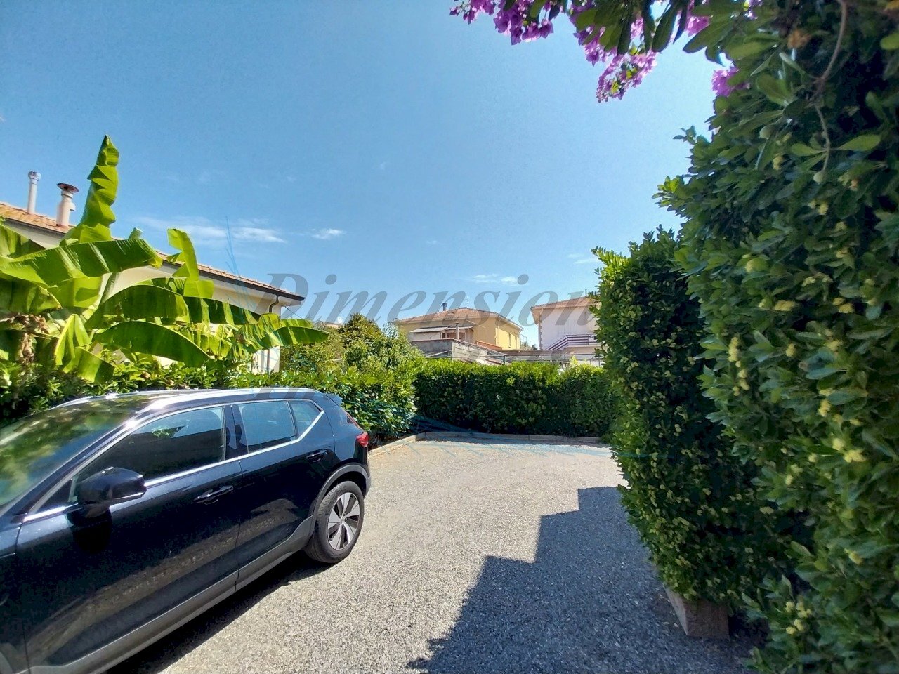 Posto auto esclusivo.jpg - Appartamento Rosignano Marittimo - foto 1