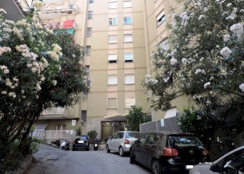 Esterno - Trilocale via Matteo Vinzoni 5, Genova (zona Sampierdarena) - foto 11