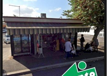 Edicole - Edicole con Chiosco via Francesco Sapori, Roma - foto 8