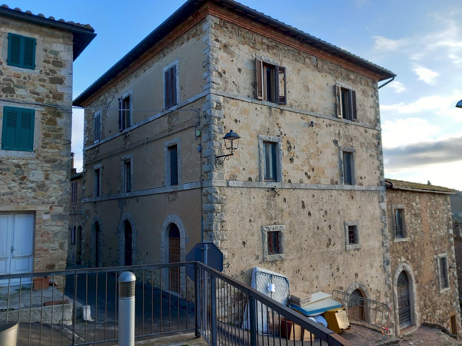 Four-room apartment piaggia della porta, Montalcino - photo 1